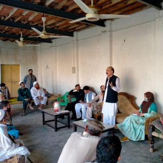 Khulli Katchery Chief Engineer (Center) at Peshawar